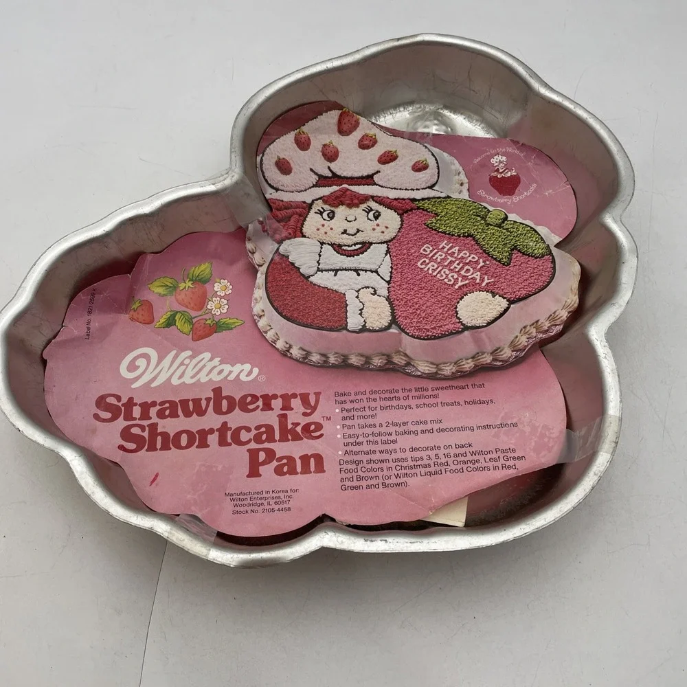 Wilton Strawberry Shortcake Shaped Cake Pan #502-3835 Vtg 1981 Aluminum